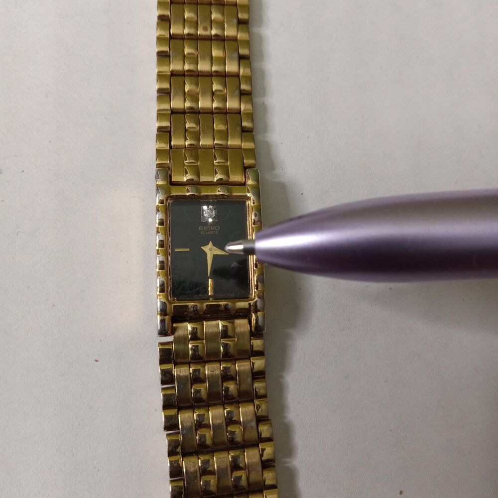 Vintage Seiko Watch For Women FLAWED NOT WORKING-For parts AS IS - Picture 6 of 13